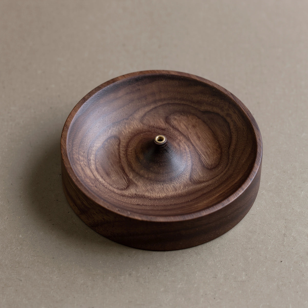 Porte-encens rond en bois