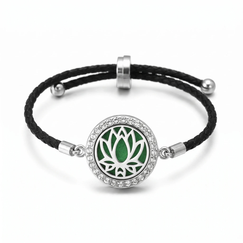 Bracelet diffuseur motif Lotus sur fond blanc