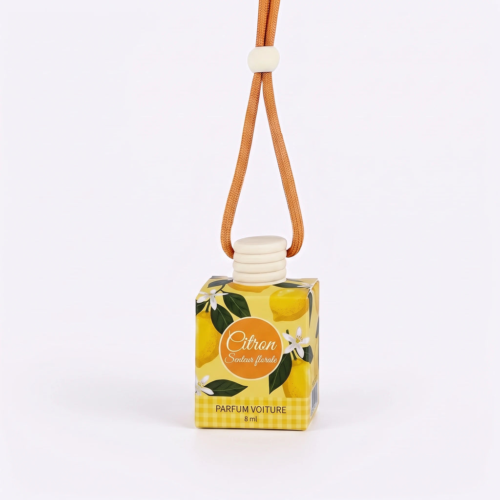 Packshot blanc du parfum voiture suspendu Citron