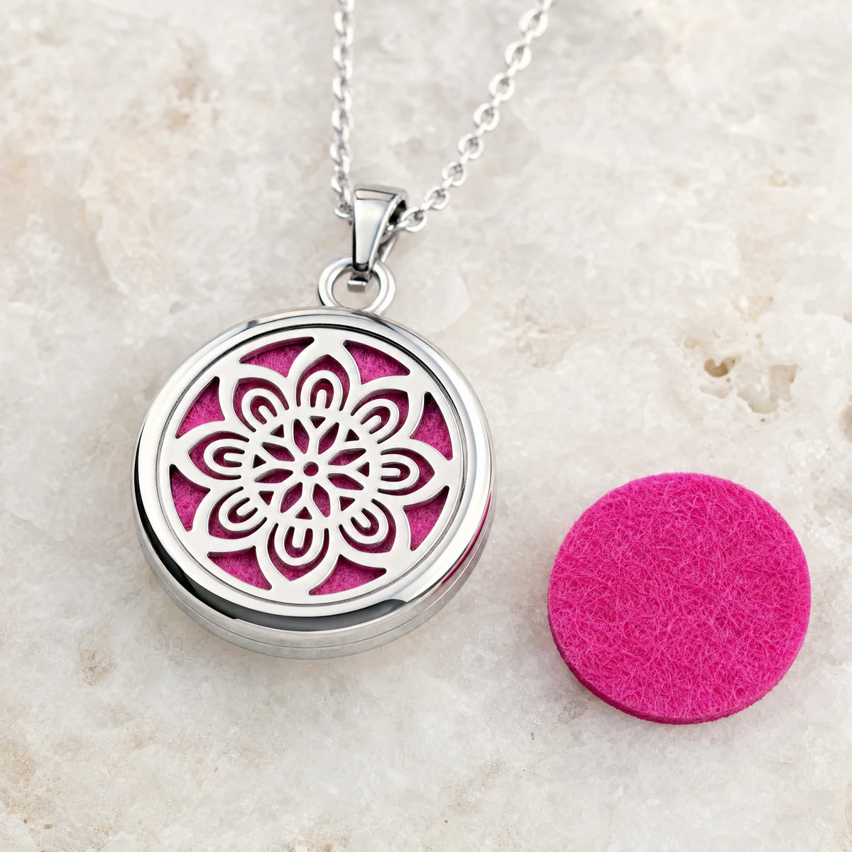 Collier Diffuseur de Parfum – 41 Motifs