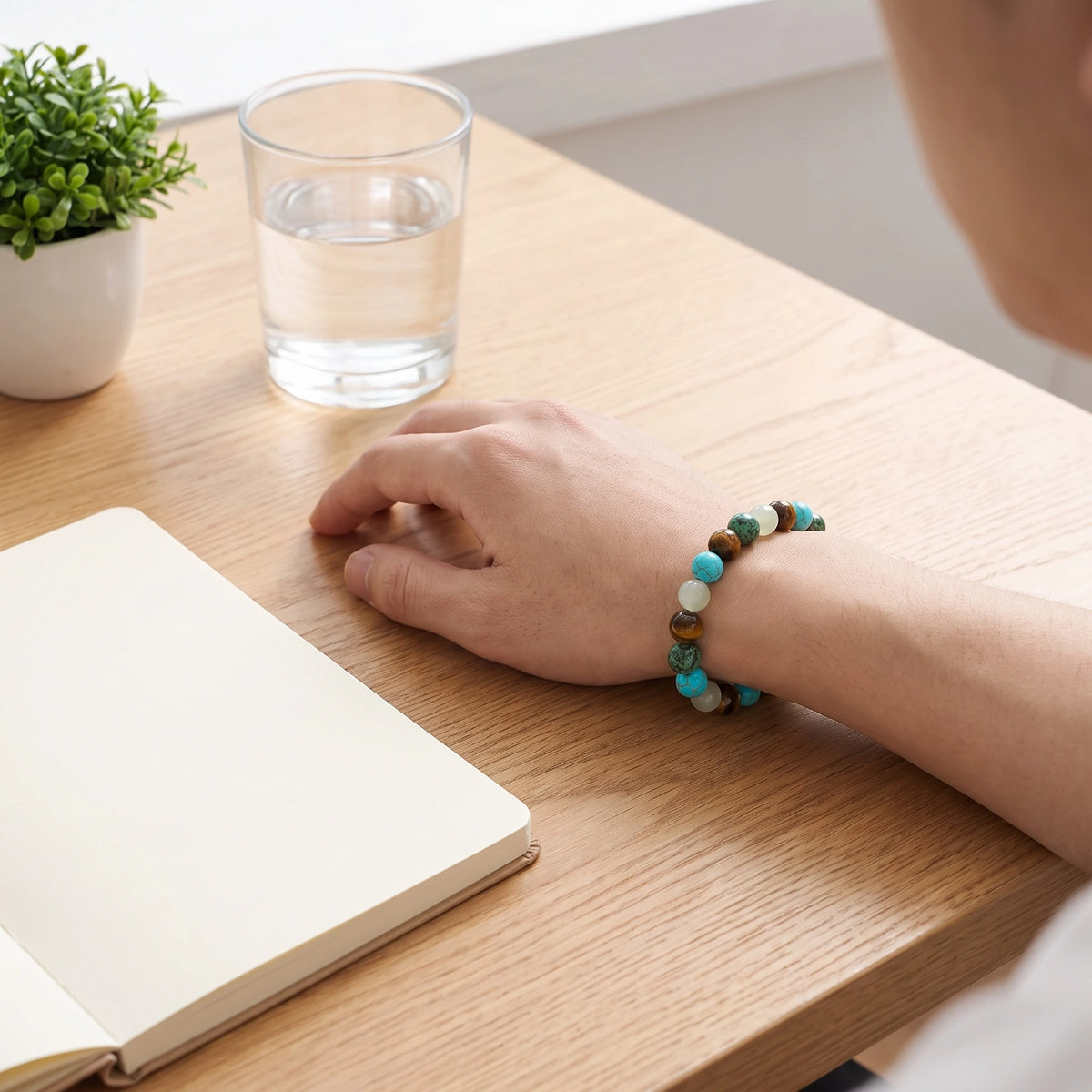 Bracelet élastique en perles naturelles 8 mm – Anxiety — turquoise | Breez